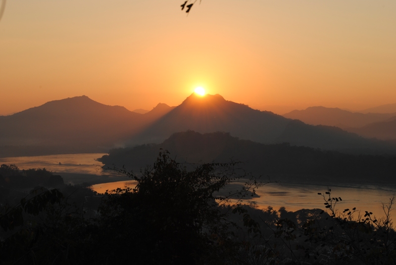 The sunset over Mekong River viewed from Phou Si Mountain